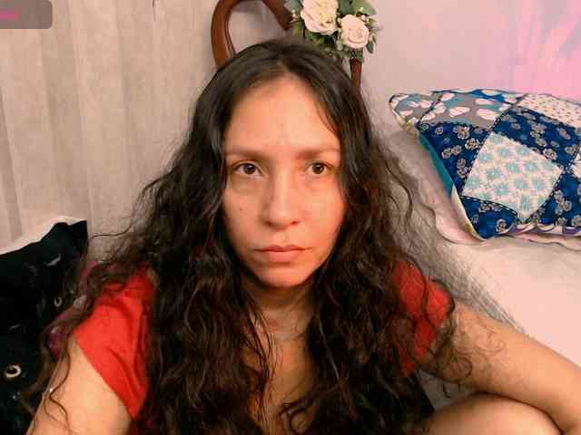 goddess-nahy webcam