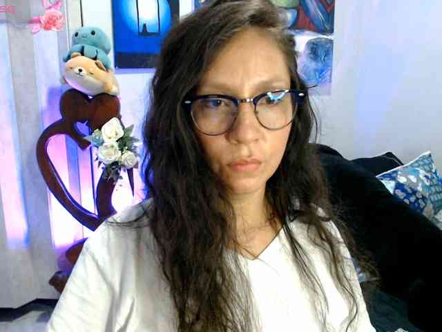 goddess-nahy webcam