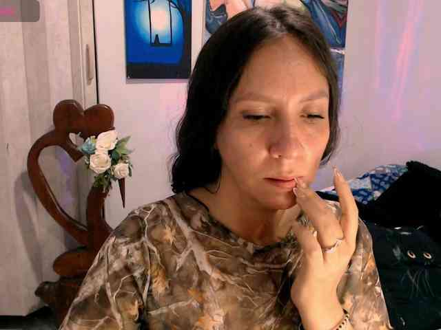 goddess-nahy webcam