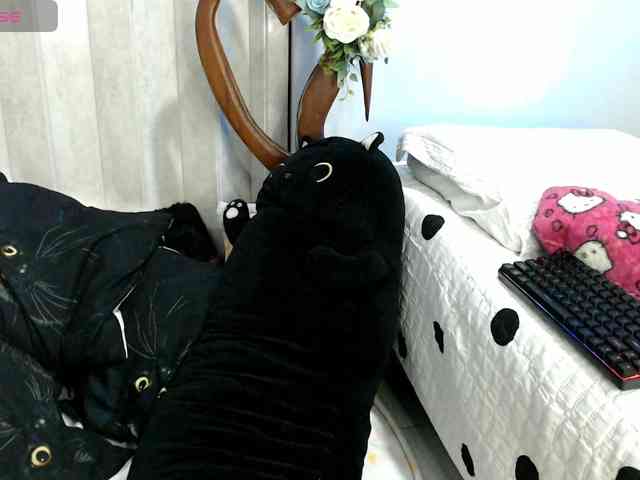 goddess-nahy webcam