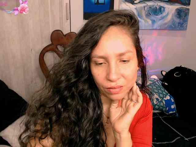 goddess-nahy webcam