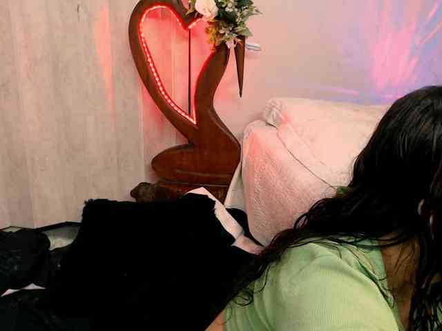 goddess-nahy webcam