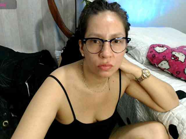 goddess-nahy webcam