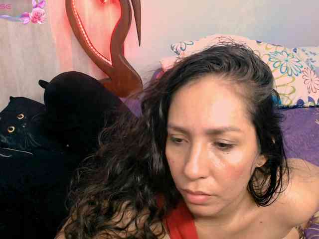 goddess-nahy webcam