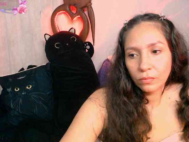 goddess-nahy webcam