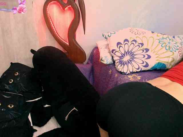 goddess-nahy webcam