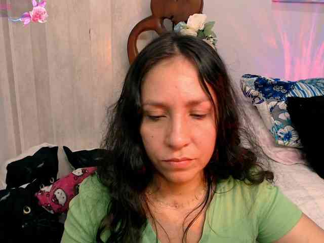 goddess-nahy webcam