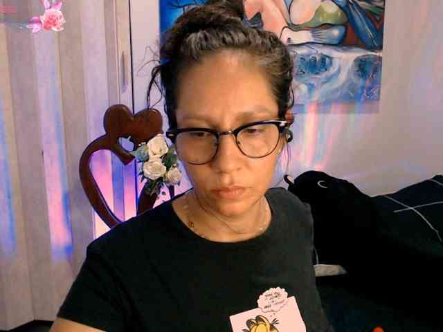 goddess-nahy webcam