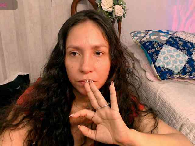 goddess-nahy webcam