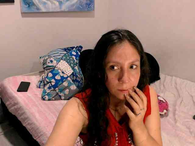 goddess-nahy webcam