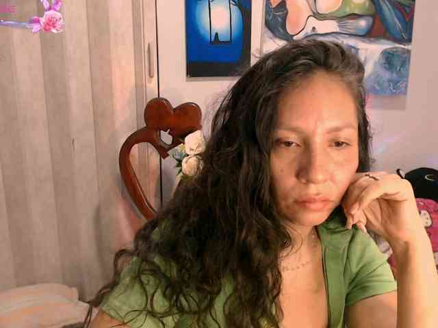 goddess-nahy webcam