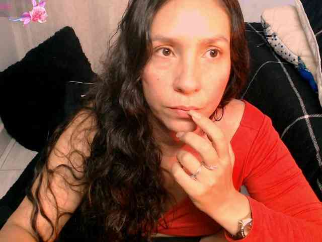 goddess-nahy webcam