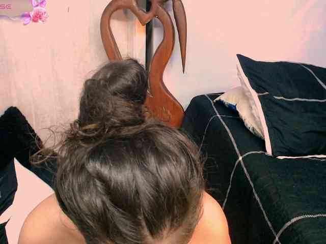 goddess-nahy webcam