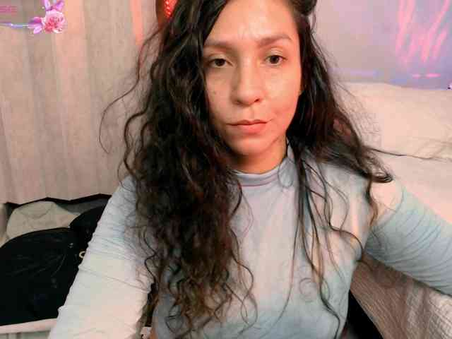 goddess-nahy webcam