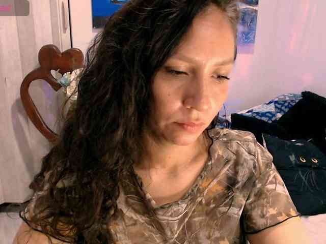 goddess-nahy webcam