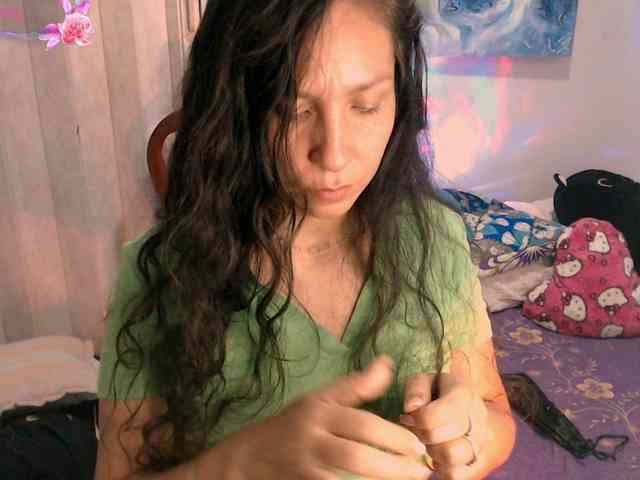 goddess-nahy webcam