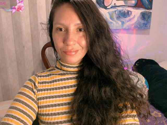 goddess-nahy webcam