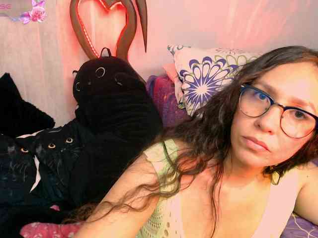 goddess-nahy webcam