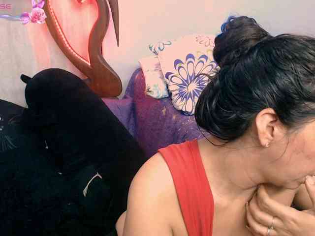 goddess-nahy webcam