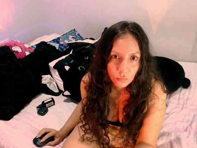 goddess-nahy webcam