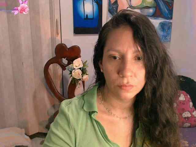 goddess-nahy webcam