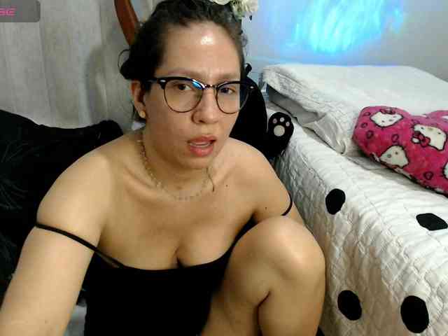 goddess-nahy webcam