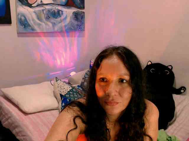 goddess-nahy webcam