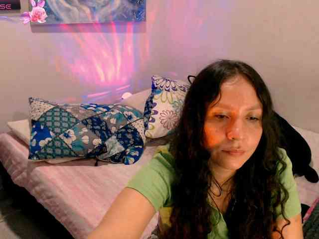 goddess-nahy webcam