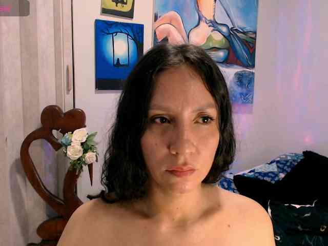 goddess-nahy webcam