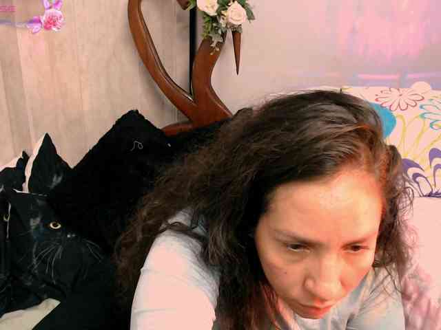 goddess-nahy webcam