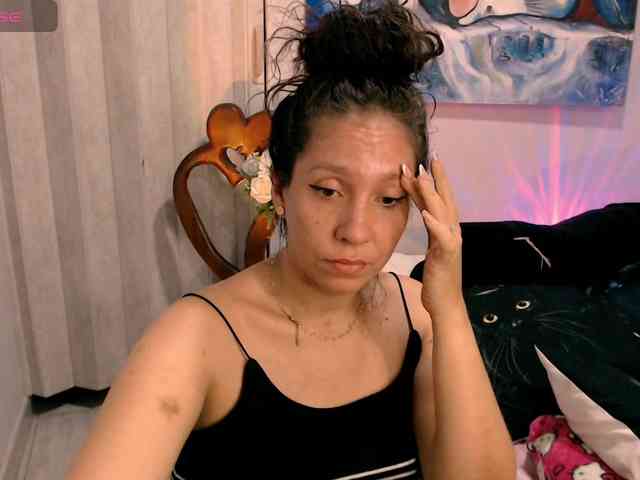 goddess-nahy webcam