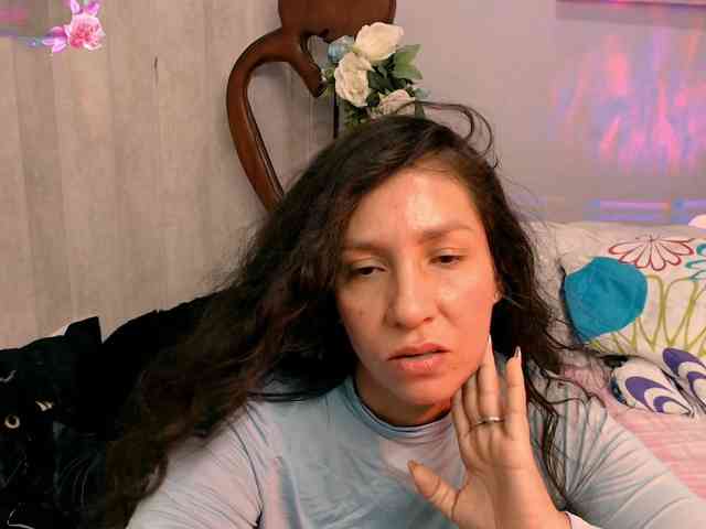 goddess-nahy webcam