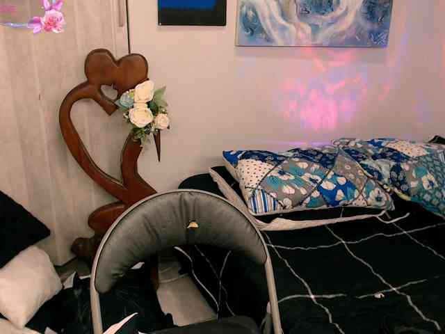 goddess-nahy webcam