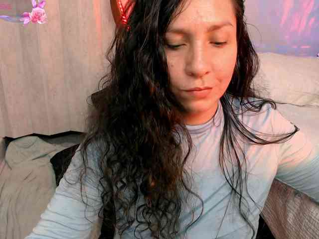 goddess-nahy webcam