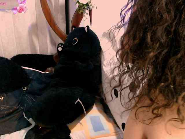 goddess-nahy webcam