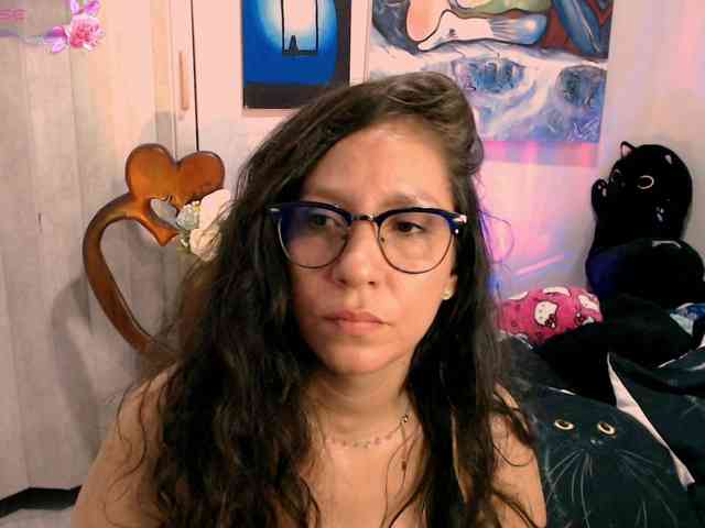 goddess-nahy webcam