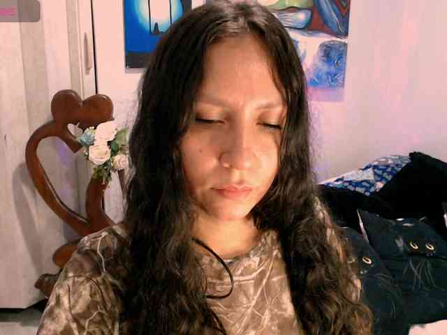 goddess-nahy webcam
