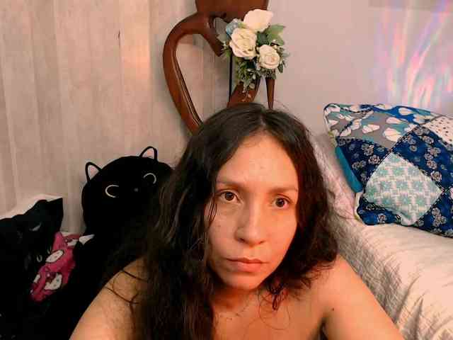 goddess-nahy webcam