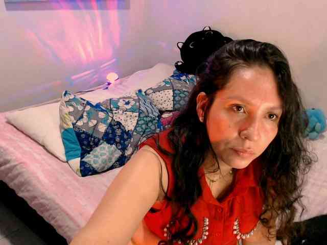 goddess-nahy webcam