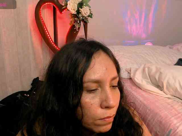 goddess-nahy webcam