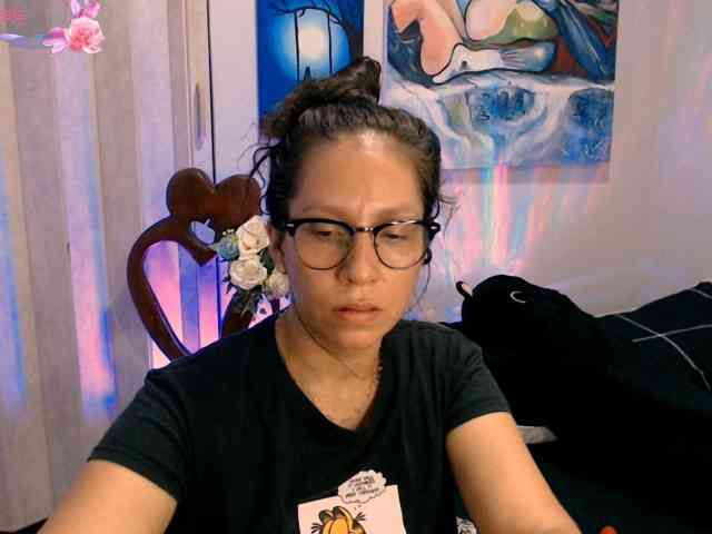 goddess-nahy webcam