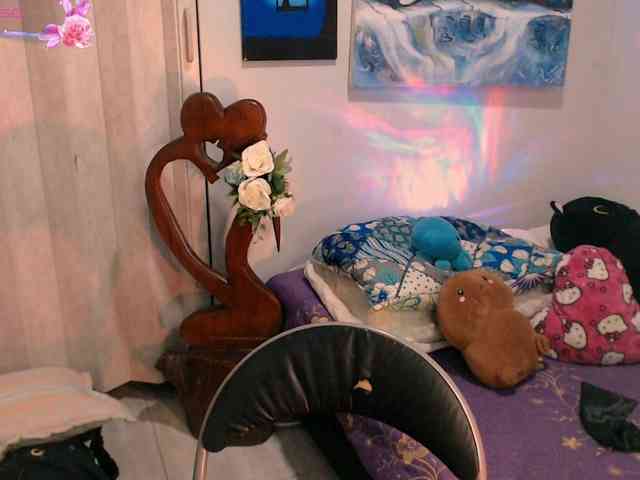 goddess-nahy webcam