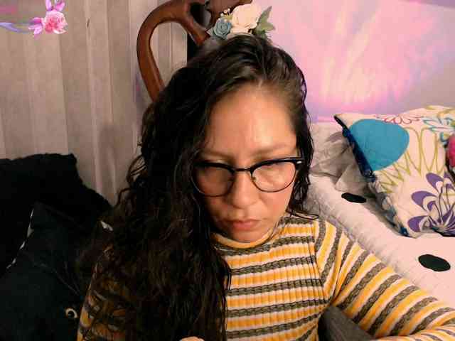 goddess-nahy webcam