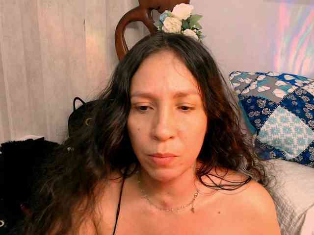 goddess-nahy webcam