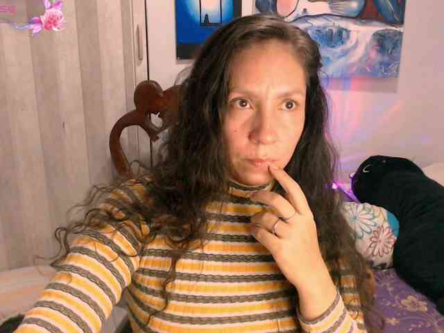 goddess-nahy webcam