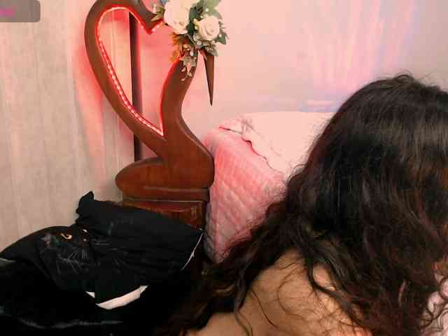 goddess-nahy webcam