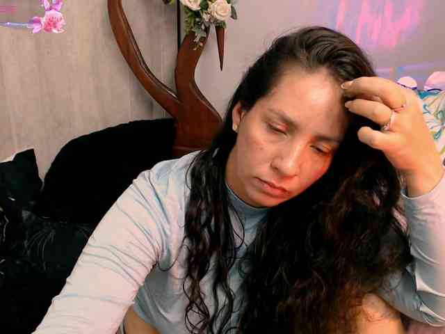 goddess-nahy webcam