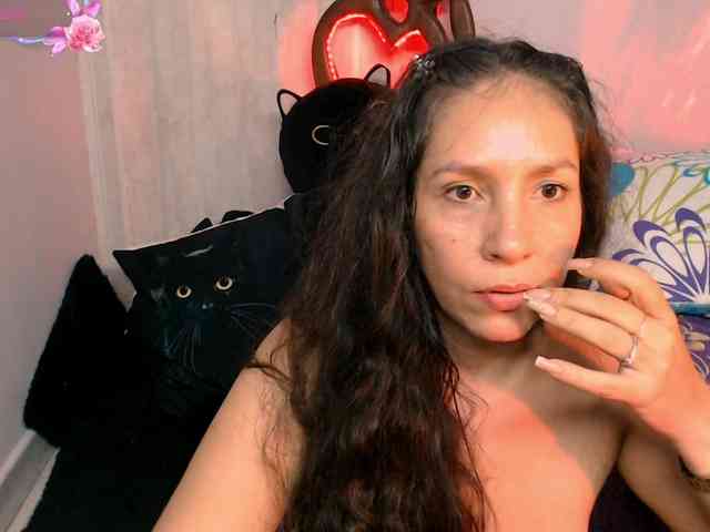 goddess-nahy webcam