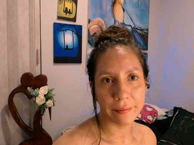 goddess-nahy webcam