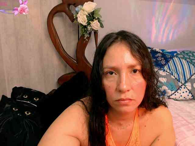 goddess-nahy webcam